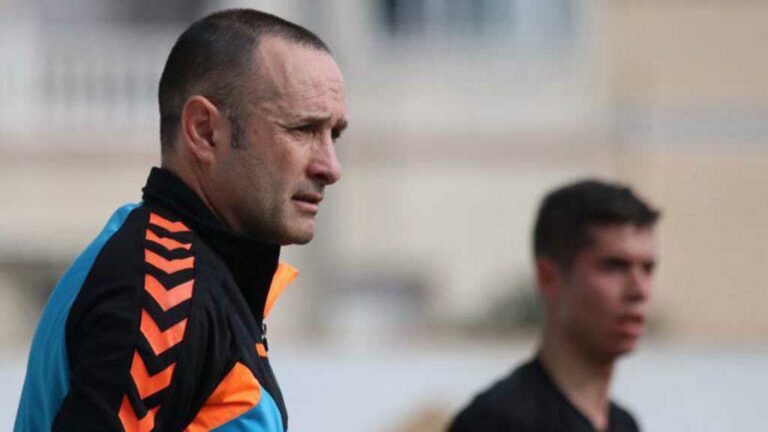 El rapitenc Ramón Sancho relleva a Fernando Garcia a la banqueta del CF Amposta