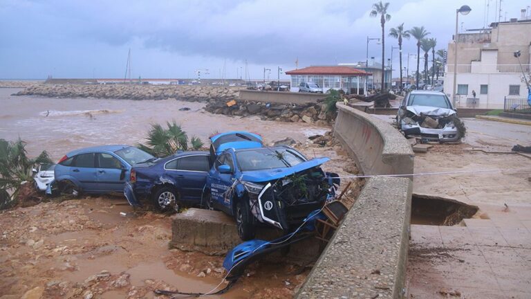El Govern inverteix més de 200.000 euros per reparar l’esvoranc del passeig marítim de les Cases d’Alcanar