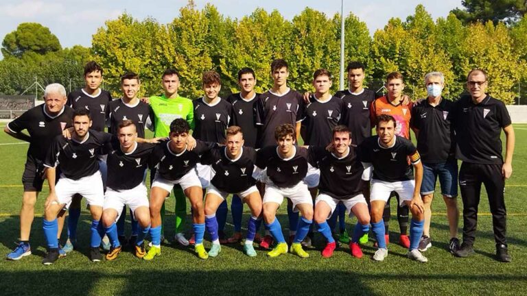 El Flix goleja al filial del Tortosa i es converteix en el primer líder de 3a catalana