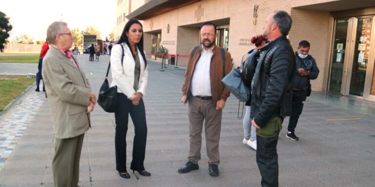 “Les meves filles encara tenen por d’anar soles a algun lloc de casa”, relata una afectada pels sismes del Castor