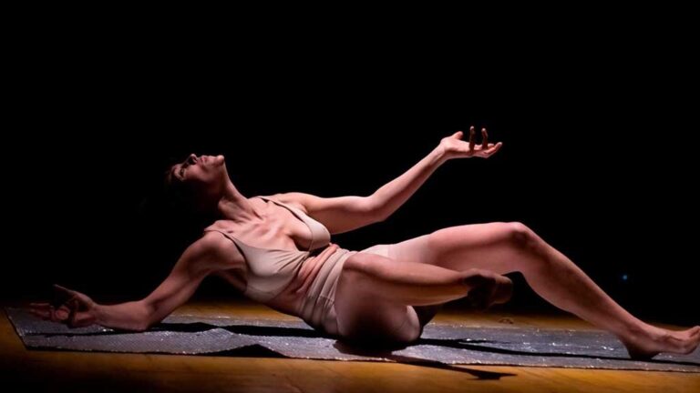 Femme in Arts desconstrueix els estereotips de la maternitat en la seua 5a edició