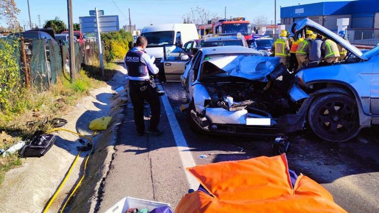 Ingressa a presó el conductor que va provocar un accident múltiple a Amposta després de fugir d’un control