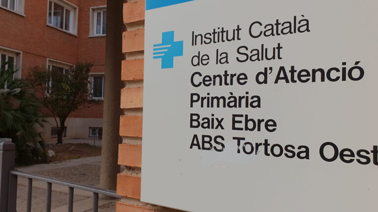 Salut demana als positius per test d’antígens que no vagin al CAP