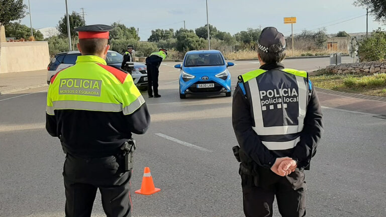 Mossos i policies locals vetllaran pel toc de queda i per evitar festes il·legals i concentracions la nit de Cap d’Any
