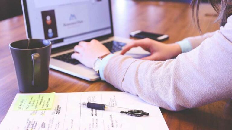 Oberta la convocatòria als Premis a l’Excel·lència d’Amposta a estudis superiors del curs 20/21