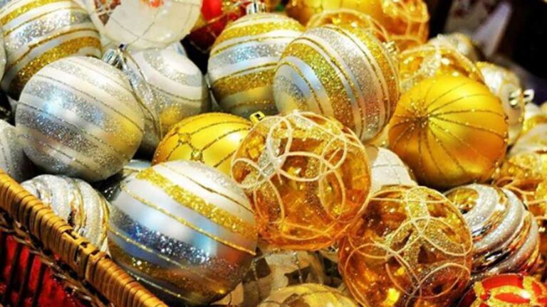 Més de 50 parades participen en el 23è Mercat de Santa Llúcia d’Amposta