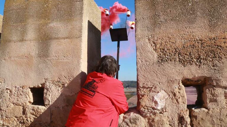 Amposta se suma a l’encesa conjunta de torres, talaies i talaiots per reivindicar el patrimoni històric i cultural