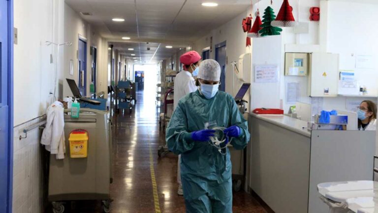 Confirmats els dos casos de la nova subvariant d’òmicron que eren sospitosos a Catalunya