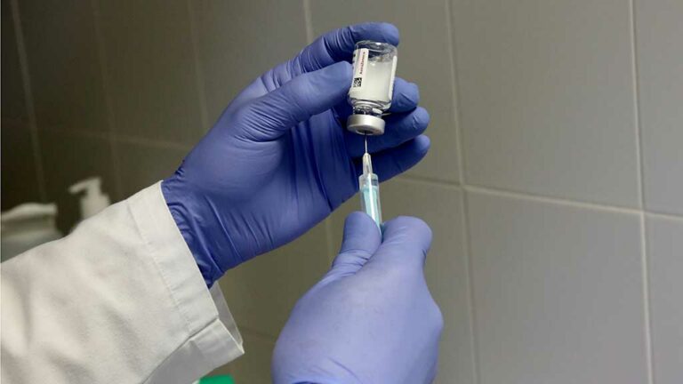 El 40,3% d’infants de 5 a 11 anys, amb primera dosi pediàtrica contra la covid-19