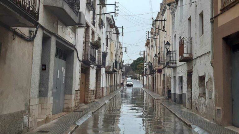 Endesa reforma part de la xarxa elèctrica de baixa tensió al municipi de Xerta