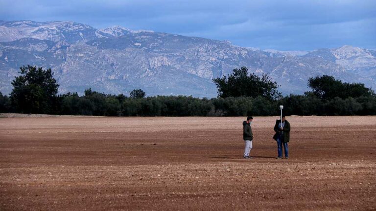 Entitats veïnals reclamen que l’ACA revisi el risc d’inundació de la finca de la planta de compostatge a Santa Bàrbara