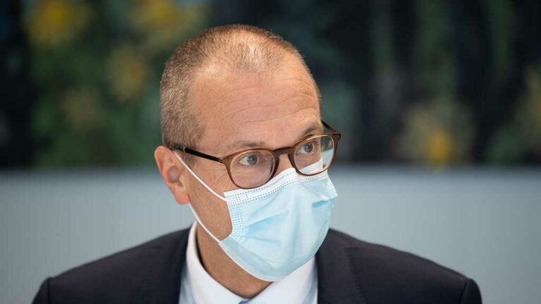 L’OMS confia poder declarar este any la fi de la fase d’emergència per la covid a Europa