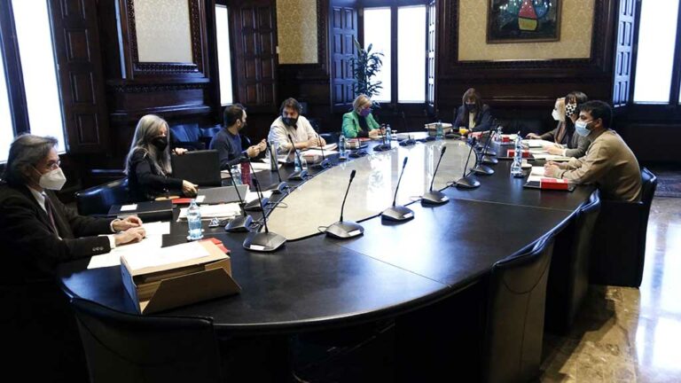 La Mesa acorda presentar una denúncia a Fiscalia perquè investigui les acusacions de Villarejo sobre CNI i 17-A