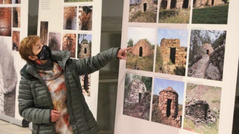 Campredó inaugura  l’exposició “Tota pedra fa paret. La pedra seca a Catalunya”