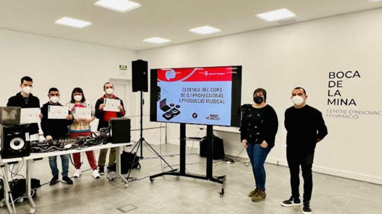 La Diputació de Tarragona forma una desena de joves amb el curs ‘Dj professional i producció musical’