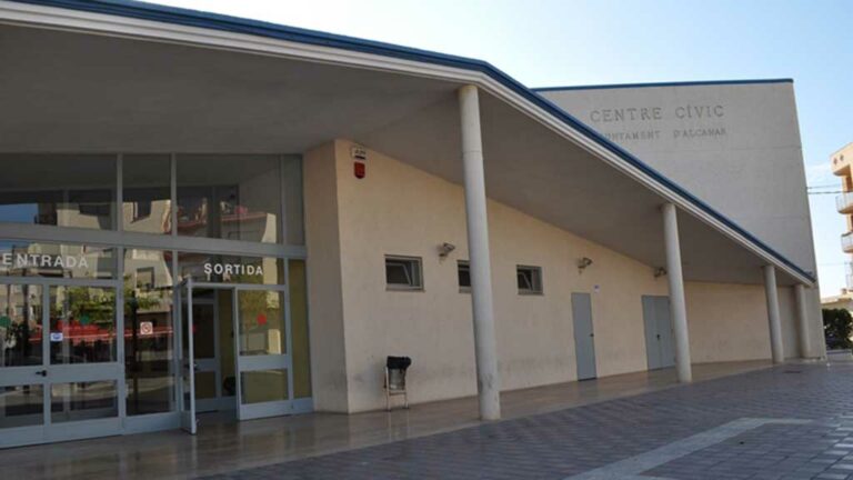 Alcanar sol·licita 119.700 € als Next Generation per instal·lar plaques fotovoltaiques al centre cívic