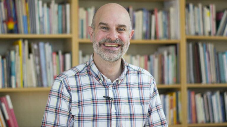Arriba a Alcanar el V cicle ‘L’art d’educar amb amor i consciència’, centrat en la infància i l’adolescència