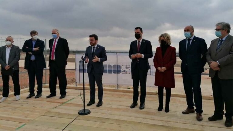 El Govern estudiara construir el ramal ferroviari que demana Kronospan a Tortosa