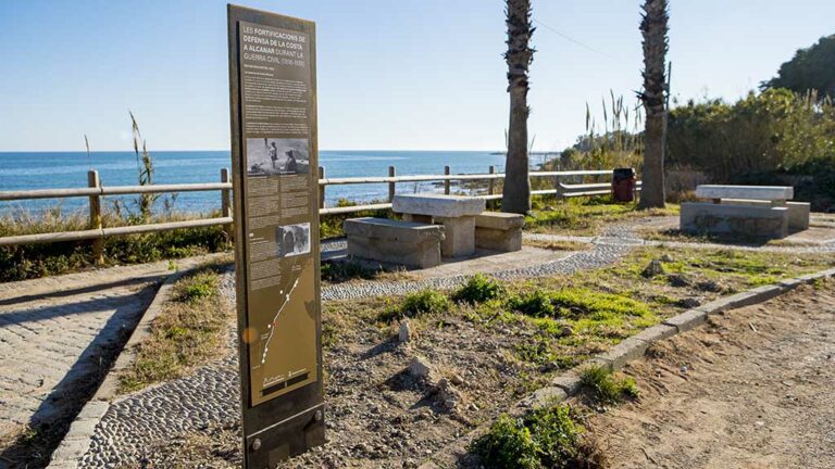 L’Ajuntament d’Alcanar finalitza els treballs de restauració dels nius de metralladora de les Cases