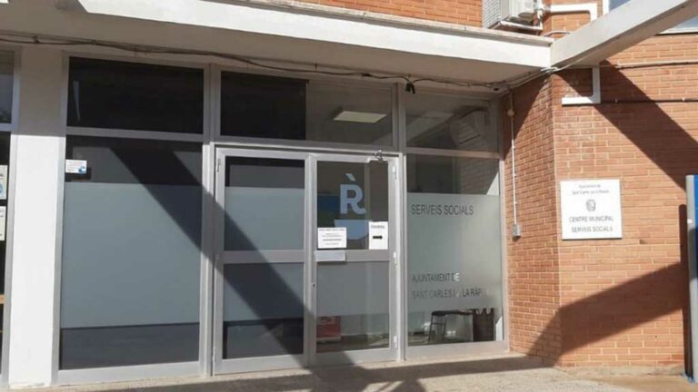 L’any 2021, el Servei Bàsic d’Atenció Social de la Ràpita ha atès el 9’32% de la població empadronada al municipi