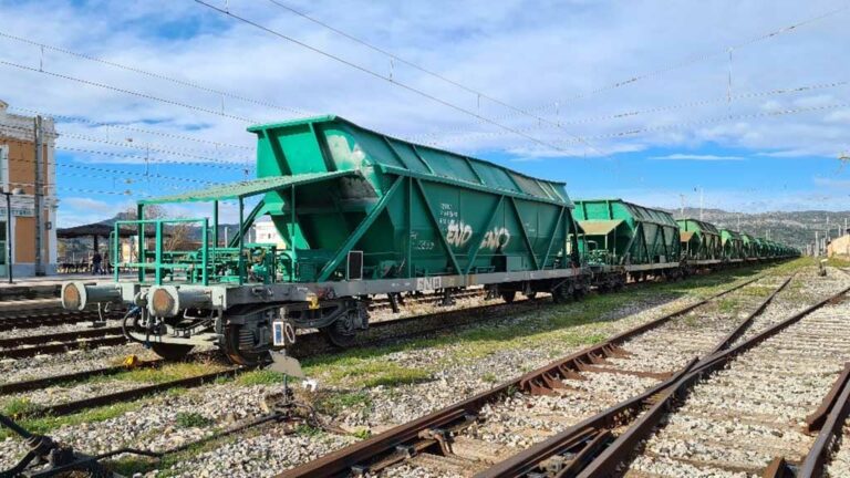 Renfe cedeix material ferroviari històric al Museu del Ferrocarril de Móra la Nova