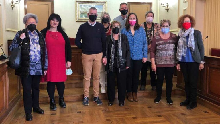 L’Ajuntament signa convenis de col·laboració amb set entitats socials d’Amposta