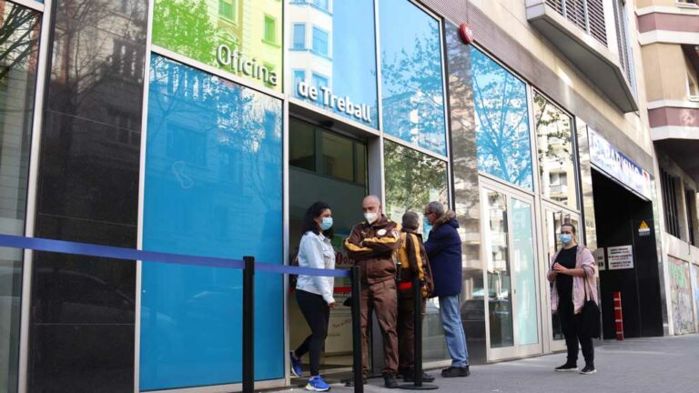 L’atur cau en mig miler de persones i registra 46.687 desocupats este març a l’Ebre i el Camp de Tarragona