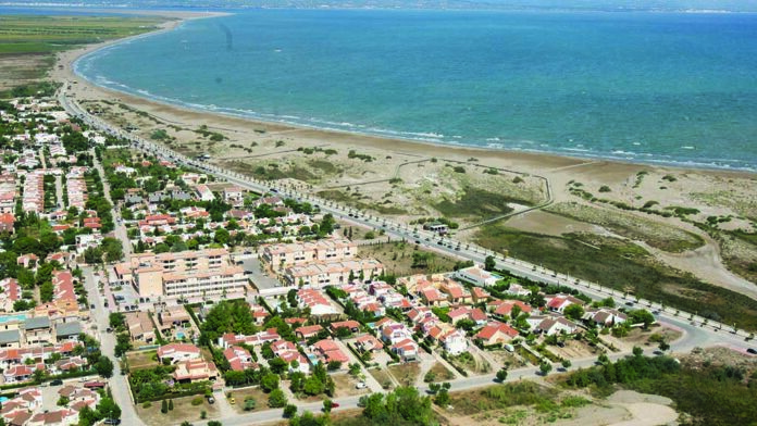 Deltebre modifica el POUM per a desblocar les llicències d’habitatges d’ús turístic