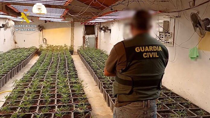 Desarticulada una organització criminal dedicada a la logística de narcollanxes i al tràfic de drogues que operava a Santa Bàrbara