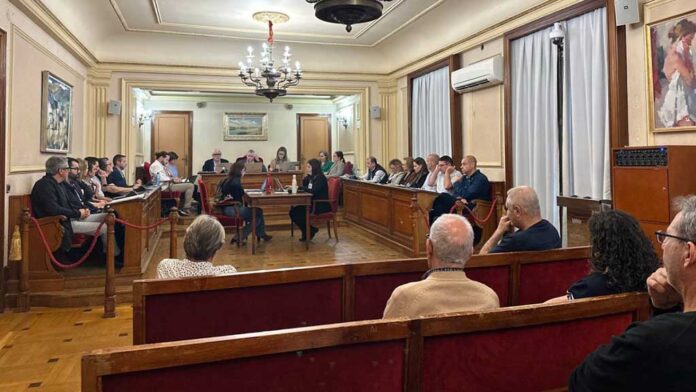 L’Ajuntament d'Amposta aprova el Compte General de 2024, constatant la bona salut econòmica del consistori