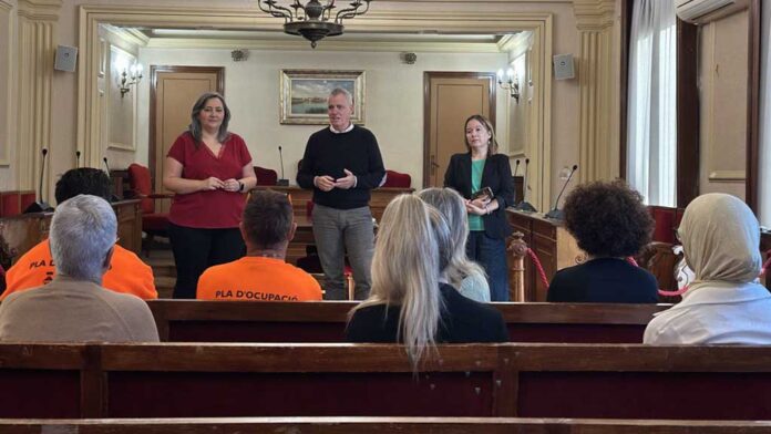 Vuit persones s’incorporen a treballar a l’Ajuntament d'Amposta a través del programa Treball i Formació del SOC