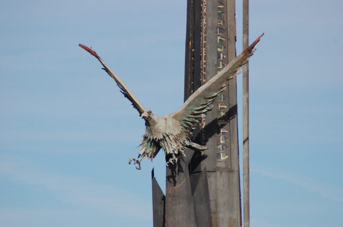 Detall del monument inaugurat per Franco l’any 1966