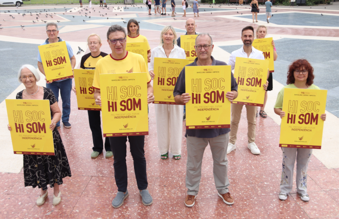 Representants de les entitats que convoquen la manifestació de la Diada