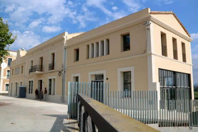 Les Cases de Castell d'Amposta rehabilitades