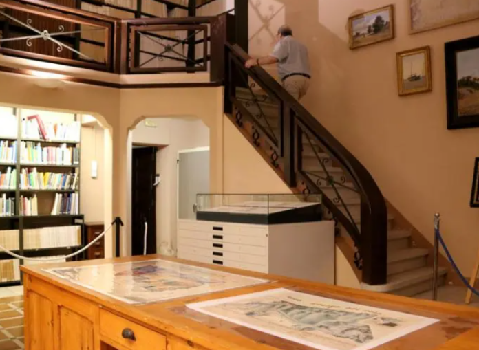 Biblioteca de l'Observatori de l'Ebre