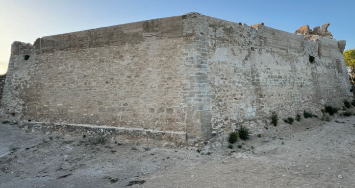 Les actuacions de consolidació estructural han permés frenar el deteriorament de l’estructura i reconstruir les parts dels parapets que havien patit afonaments